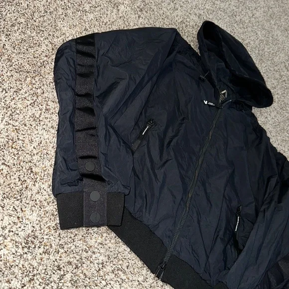 Allyson Felix Athleta Windbreaker - Picture 2 of 11